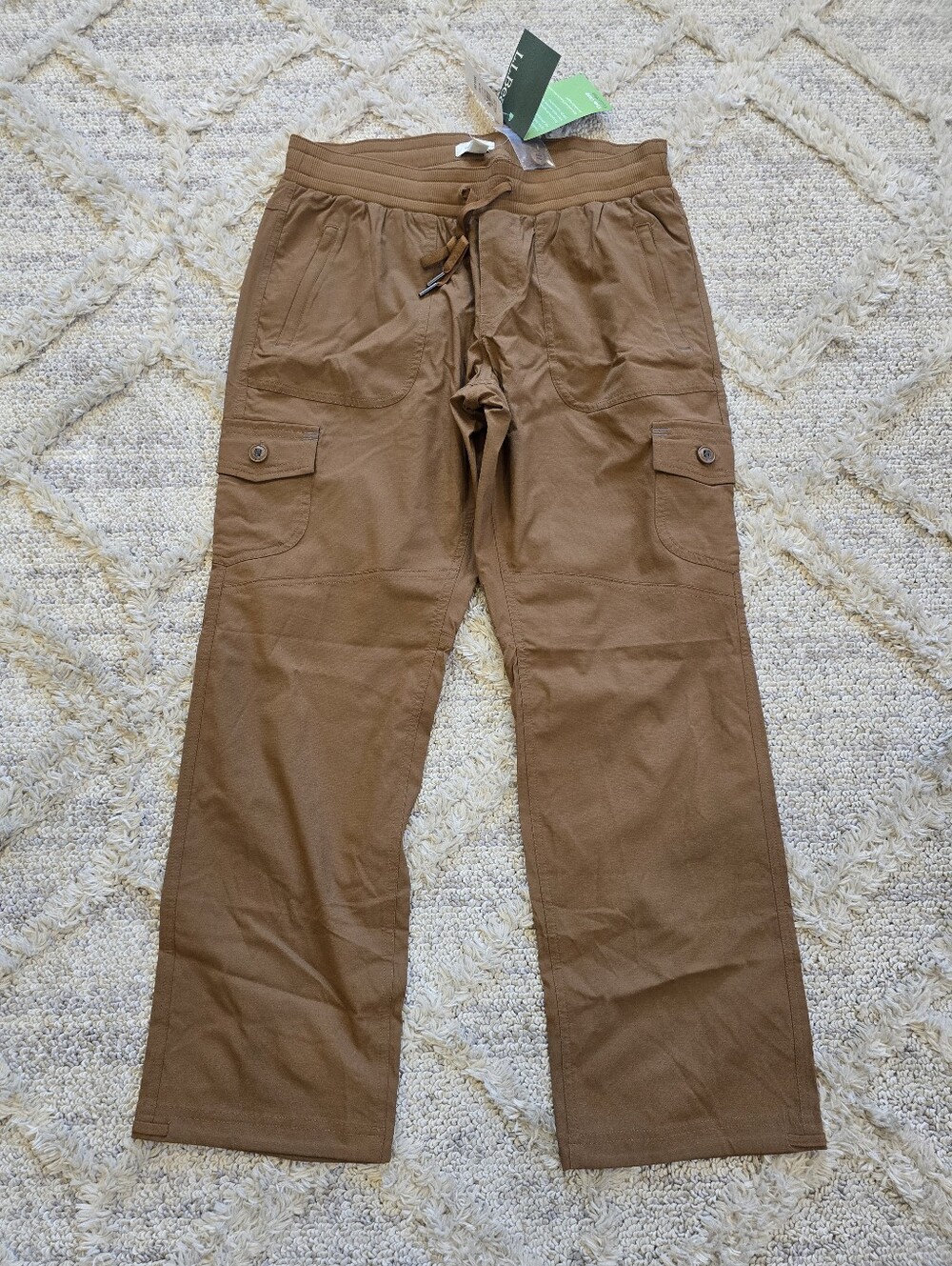 LL Bean Vista Camp Pants NEW Brown Hiking Trousers SunSmart Womens Medium Petite